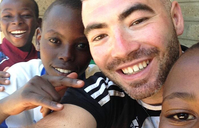 volontario a Soweto in kenya marcello madeddu