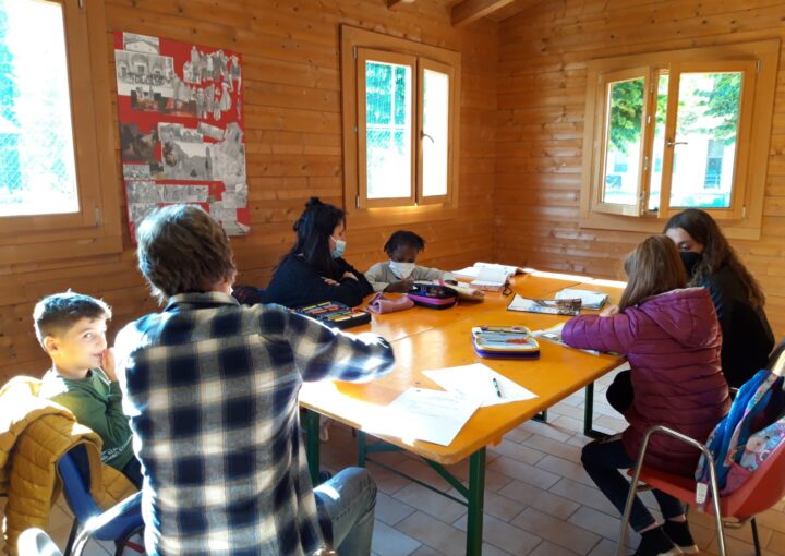 ARTICOLO LUCA DOPOSCUOLA AFRICA CHIAMA VOLONTARIATO CROWDFUNDING RETE DEL DONO FONDAZIONE CARIFANO 1